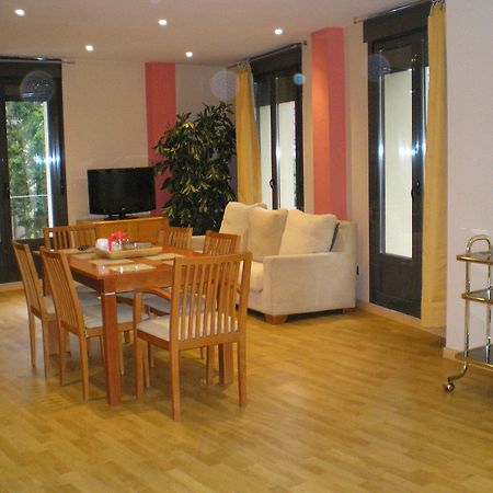 Apartamentos Plaza Espana Deluxe Zaragoza Kültér fotó